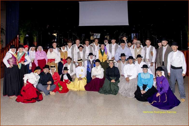 Formación la AF Lomitos de Correa (Foto Ildefonso Rodríguez)